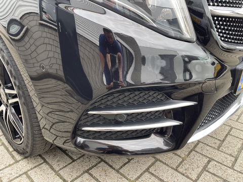 Mercedes-Benz V-Klasse 300d 237pk Extra Lang DC 5 persoons Avantgarde Edition / vaste prijs rijklaar € 49.950 ex btw / lease vanaf € 864 / AMG / burmester / leer / camera / originele Nedelandse bus !