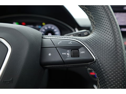 Audi Q5 Sportback 50 TFSI e S edition | Pano | Matrix LED | Adapt. Cruise | Camera | 20'' | Elek. Trekhaak | Apple CarPlay