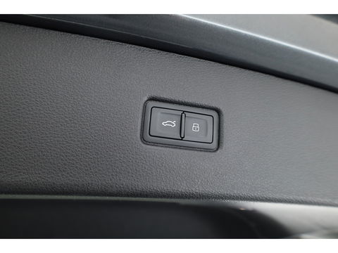 Audi Q5 Sportback 50 TFSI e S edition | Pano | Matrix LED | Adapt. Cruise | Camera | 20'' | Elek. Trekhaak | Apple CarPlay