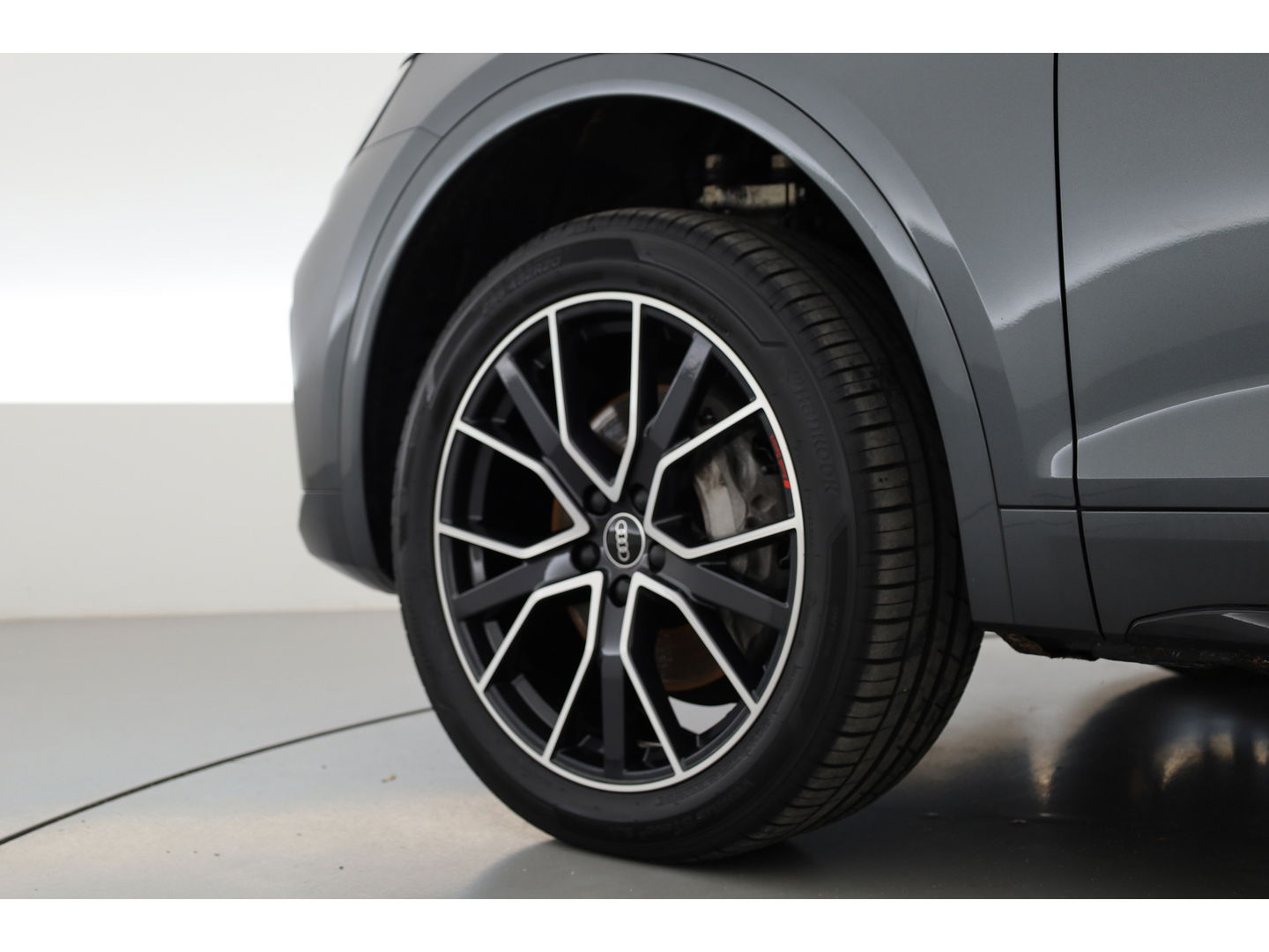 Audi Q5 Sportback 50 TFSI e S edition | Pano | Matrix LED | Adapt. Cruise | Camera | 20'' | Elek. Trekhaak | Apple CarPlay