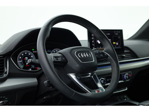 Audi Q5 Sportback 50 TFSI e S edition | Pano | Matrix LED | Adapt. Cruise | Camera | 20'' | Elek. Trekhaak | Apple CarPlay
