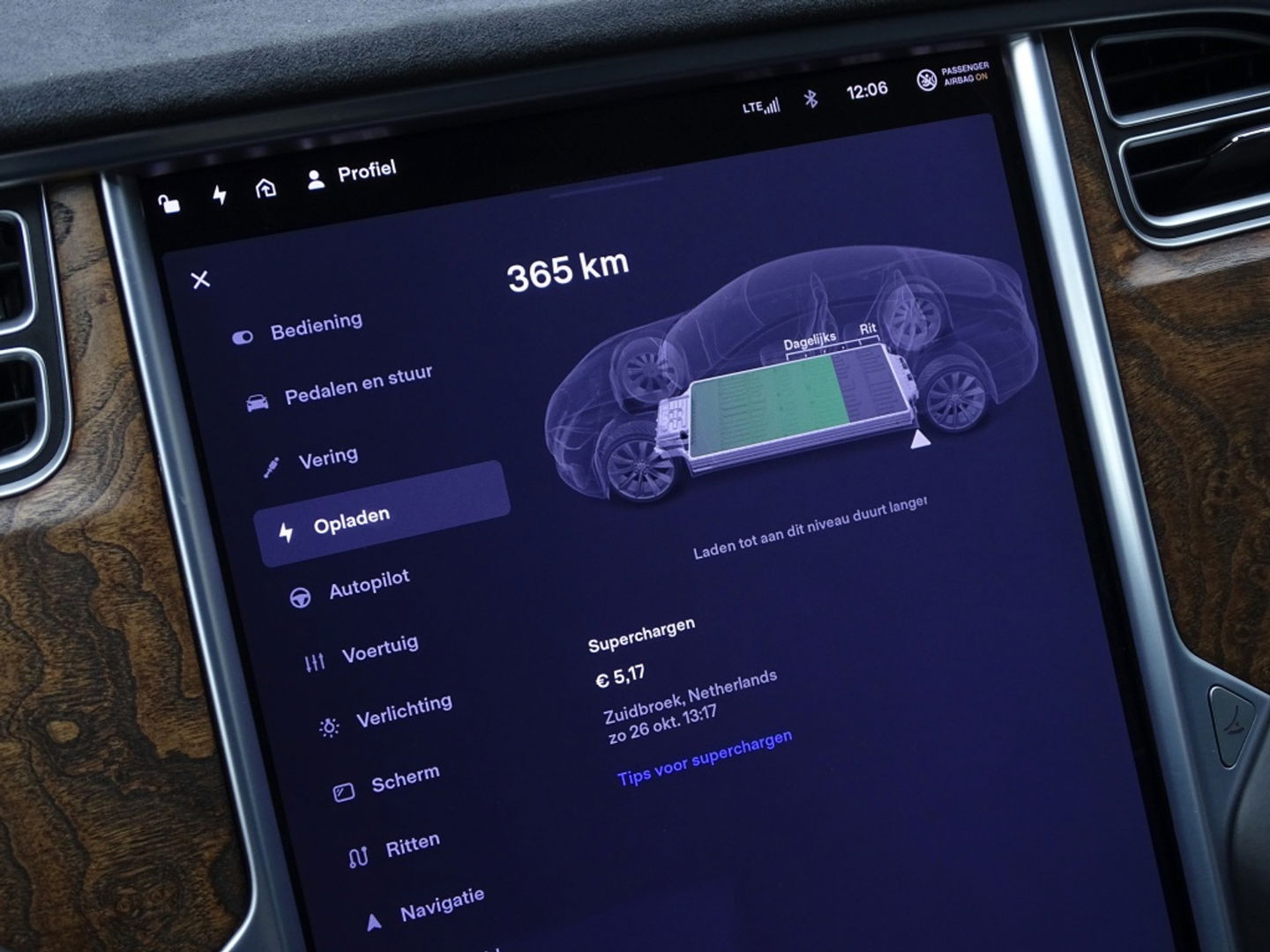 tesla motors MODEL S 90D Base 423PK / alcantara / *NAP*