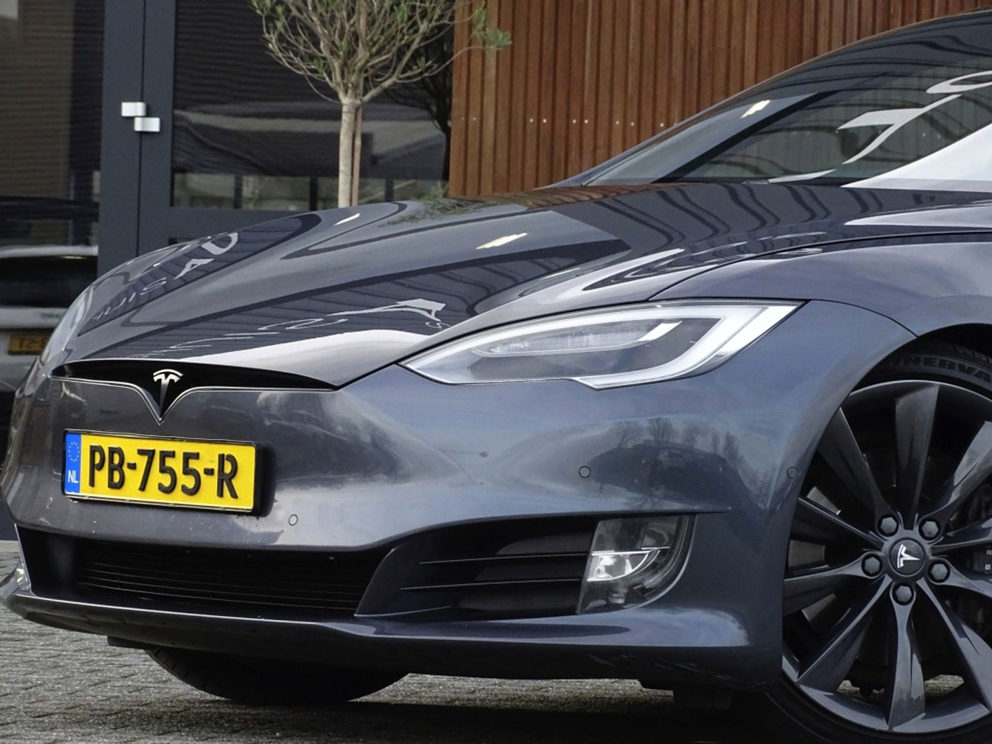 tesla motors MODEL S 90D Base 423PK / alcantara / *NAP*