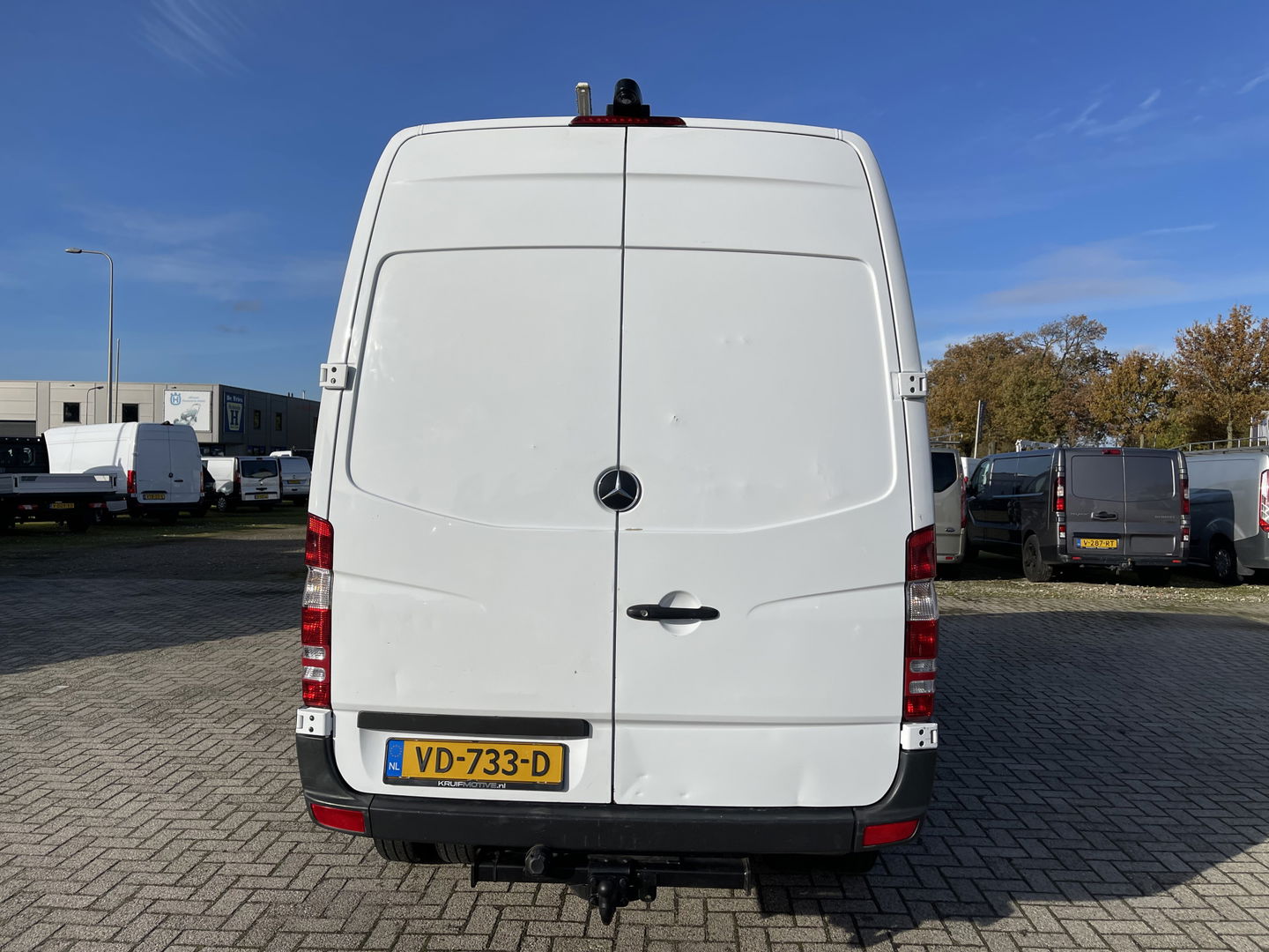 Mercedes-Benz Sprinter 513 2.2 CDI 366 HD L2H2 / te koop zo mee / € 9.950 ex btw / apk tot 08-04-2026 / dubbellucht / trekhaak 3500 kg / turbo vervangen , bon aanwezig