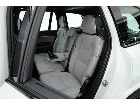 Volvo XC90 2.0 T8 Recharge AWD Ultra Dark | Tailored Wool | Pano | Head-up | Trekhaak | 22 inch |