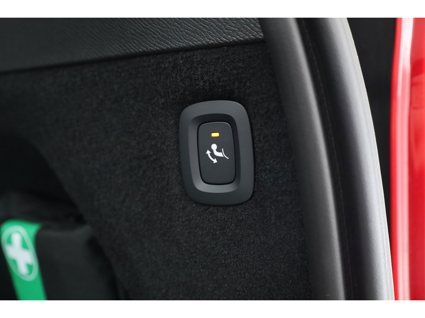 Volvo XC90 2.0 T8 Recharge AWD Ultra Dark | Tailored Wool | Pano | Head-up | Trekhaak | 22 inch |