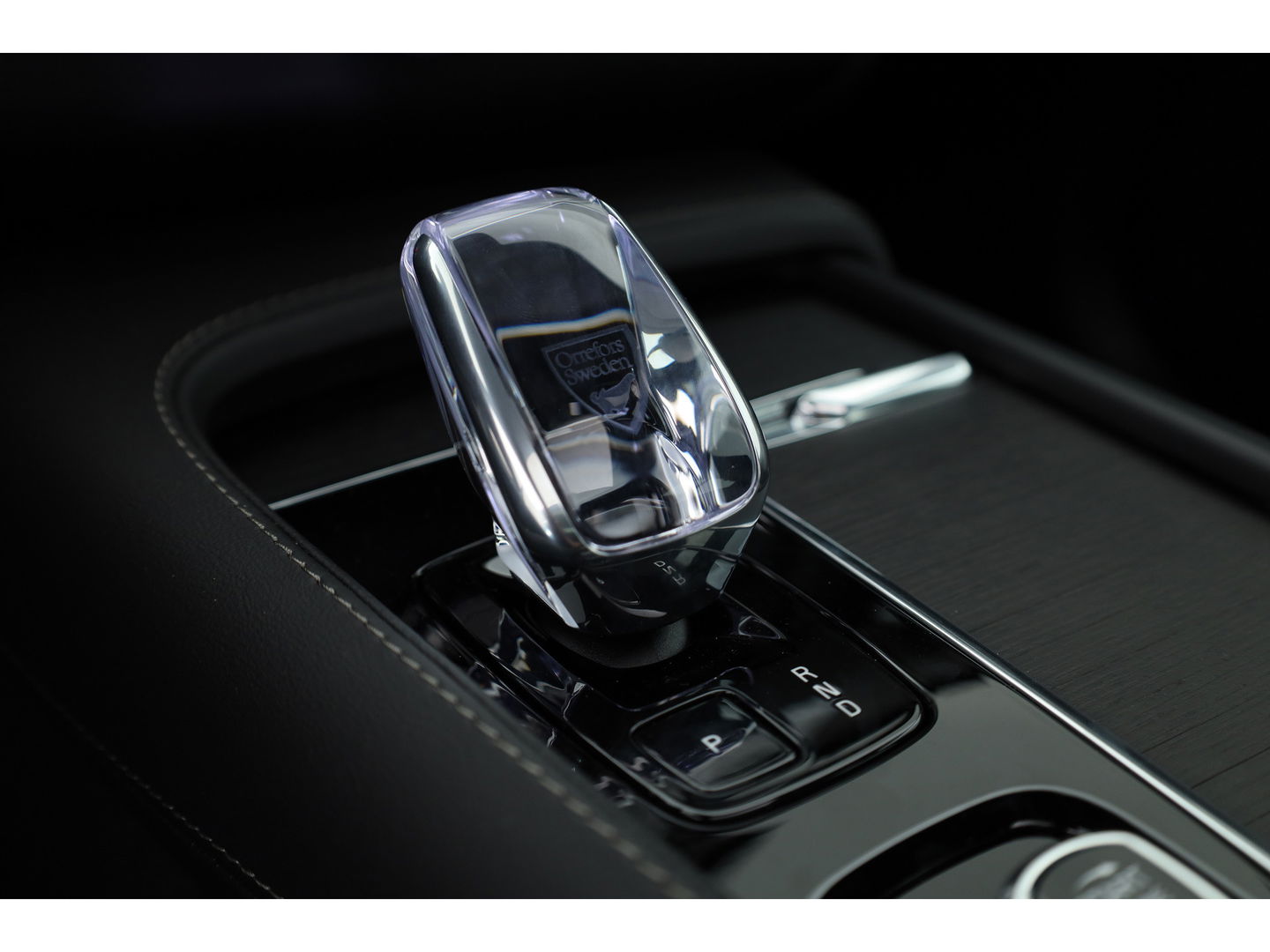 Volvo XC90 2.0 T8 Recharge AWD Ultra Dark | Tailored Wool | Pano | Head-up | Trekhaak | 22 inch |