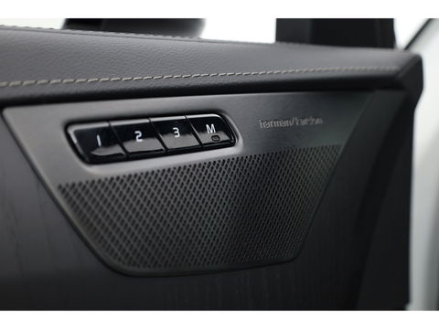 Volvo XC90 2.0 T8 Recharge AWD Ultra Dark | Tailored Wool | Pano | Head-up | Trekhaak | 22 inch |