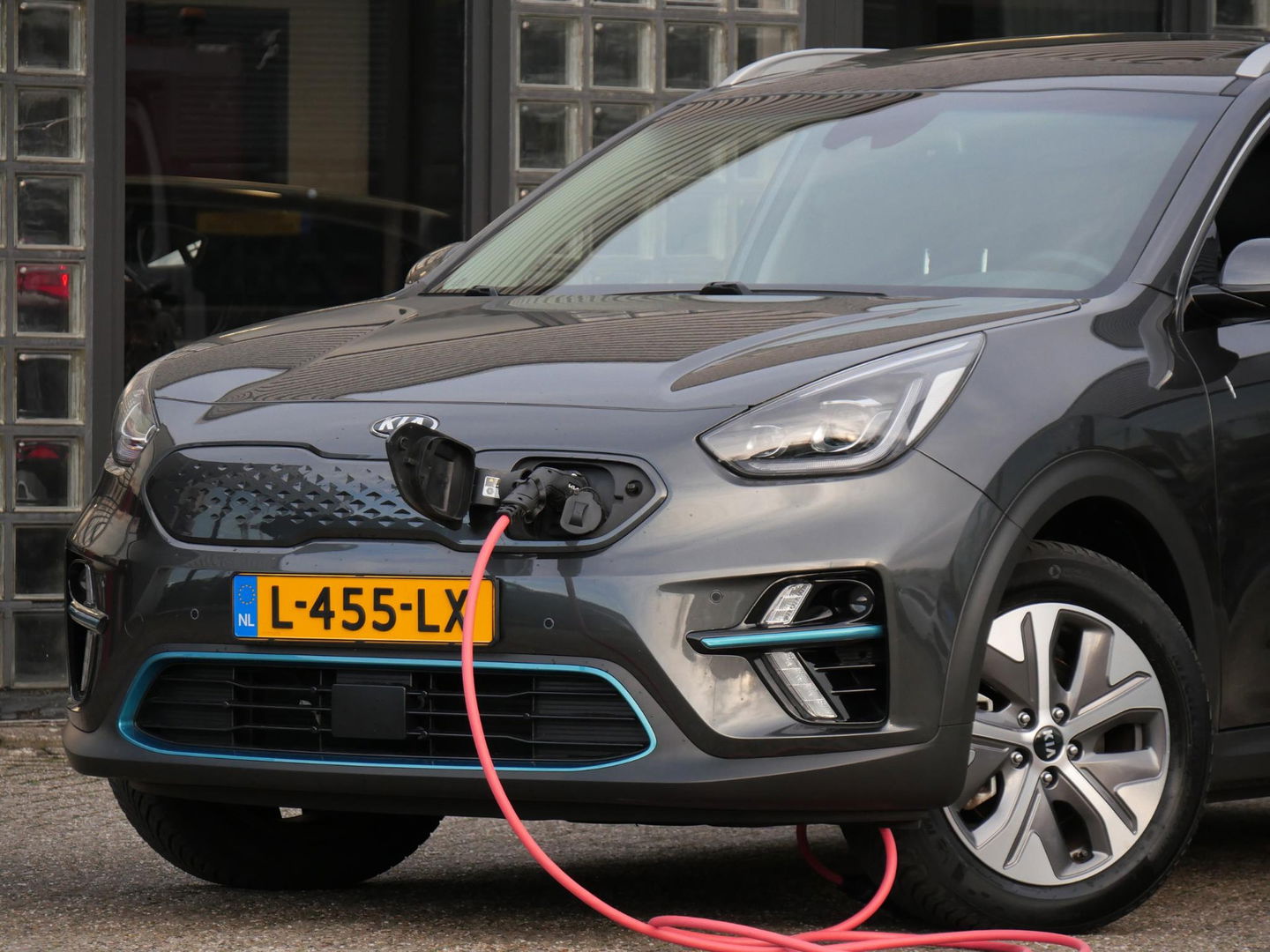 Kia e-Niro 64kWh/ 3-FASE/ SOH 100%/ DYNAMICPLUSLINE/ SCHUIFDAK