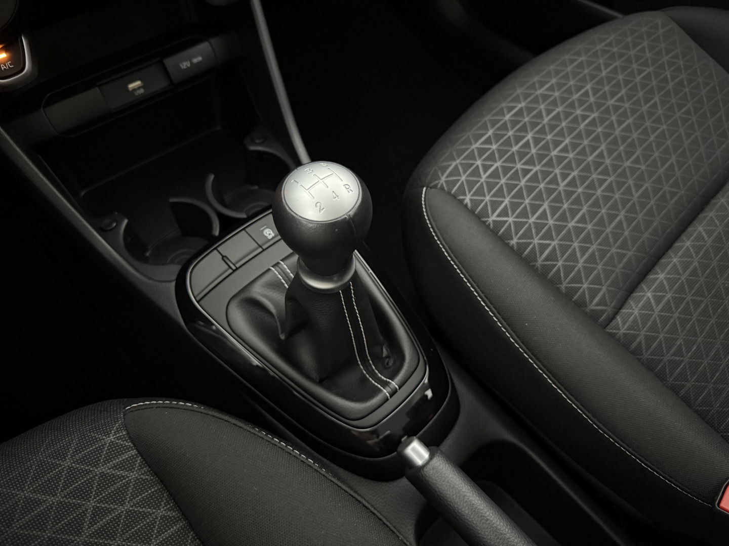 Kia Picanto 1.0 DPi DynamicLine | Camera | Cruise | Carplay | Airco | NAP