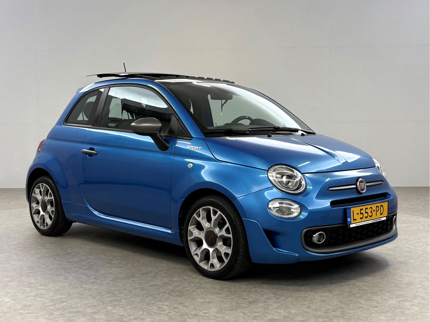 Fiat 500 1.0 Hybrid Sport | Pano | Carplay | Cruise | Navi | Parkeersens. | NAP