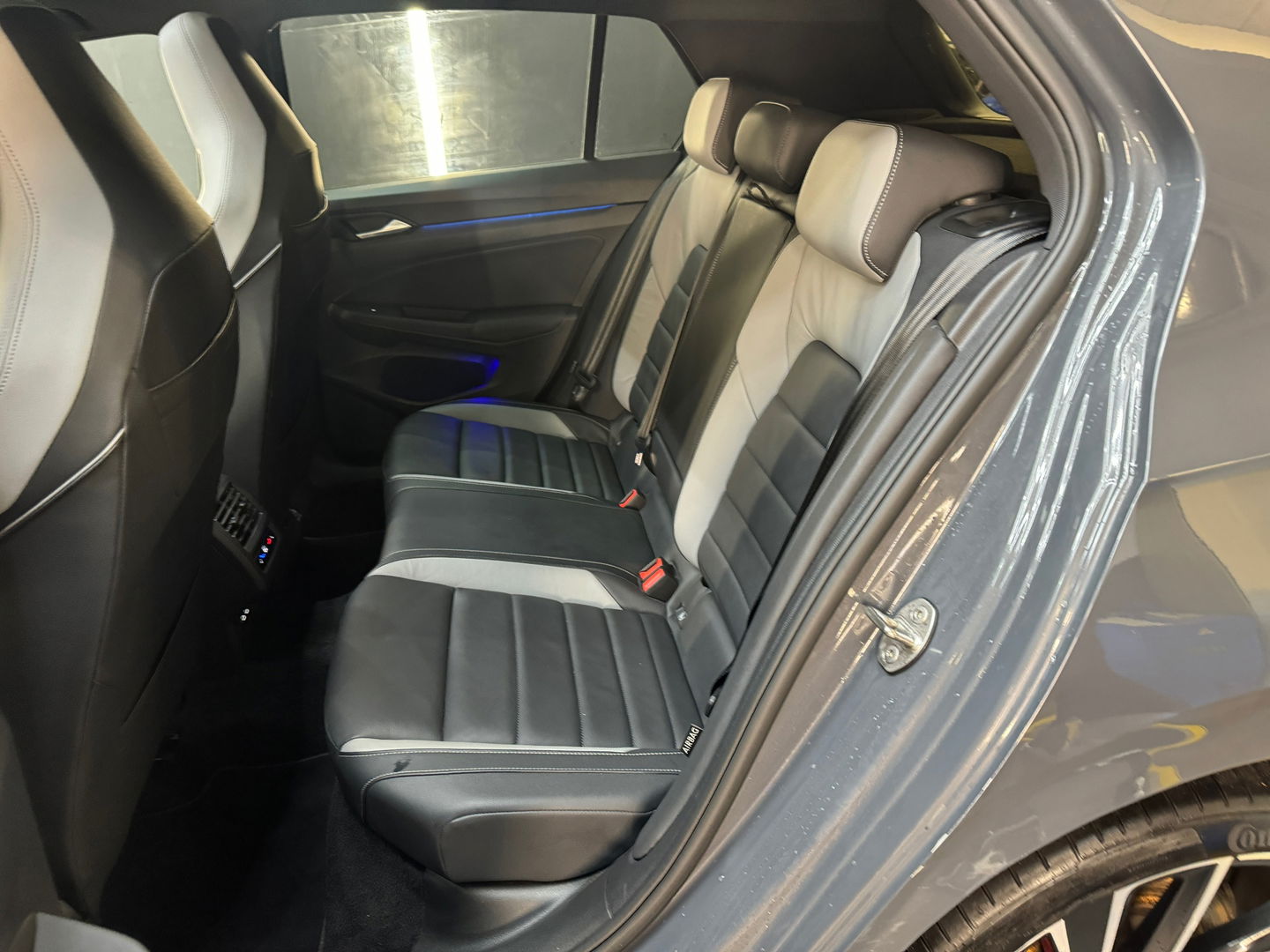 Volkswagen Golf 1.4 eHybrid GTE Pano|Keyl|IQ|Memory|HuD|Leer