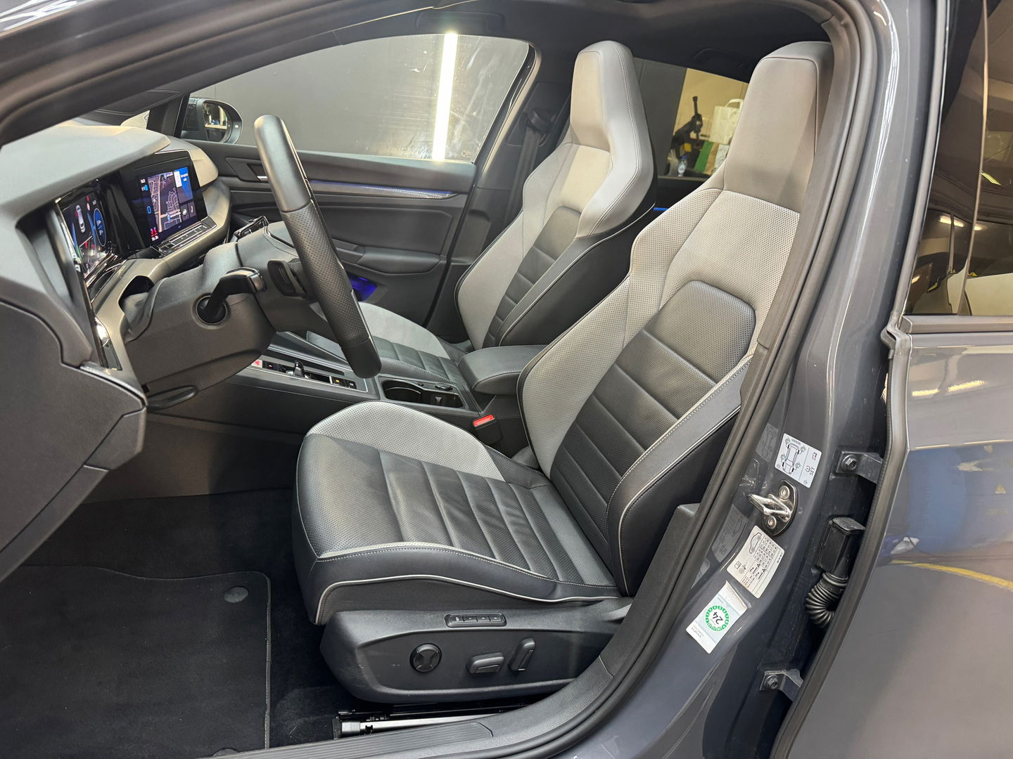 Volkswagen Golf 1.4 eHybrid GTE Pano|Keyl|IQ|Memory|HuD|Leer