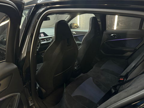 BMW 1-serie 118i High Executive M Sport Pano|M Seat|Sfeer