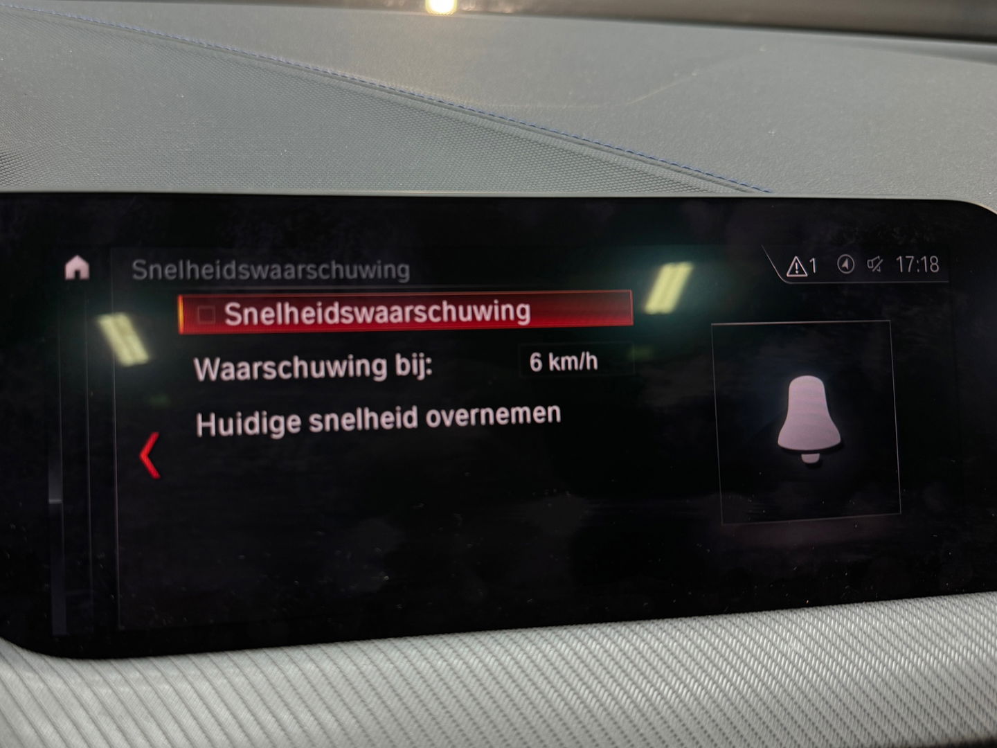 BMW 1-serie 118i High Executive M Sport Pano|M Seat|Sfeer