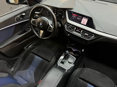 BMW 1-serie 118i High Executive M Sport Pano|M Seat|Sfeer