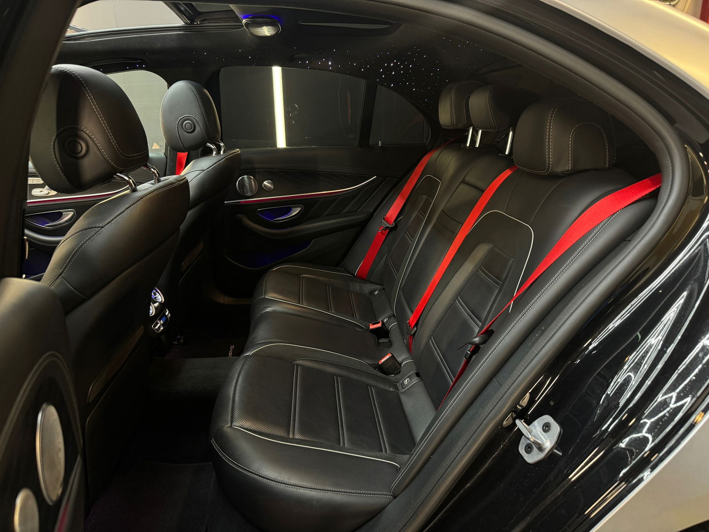 Mercedes-Benz E-Klasse AMG 63 S 4M Premium+ Pano|Ceramic|HuD