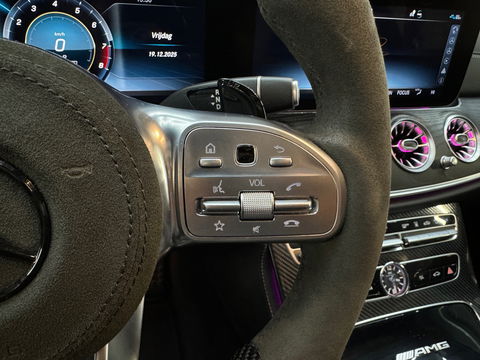 Mercedes-Benz E-Klasse AMG 63 S 4M Premium+ Pano|Ceramic|HuD