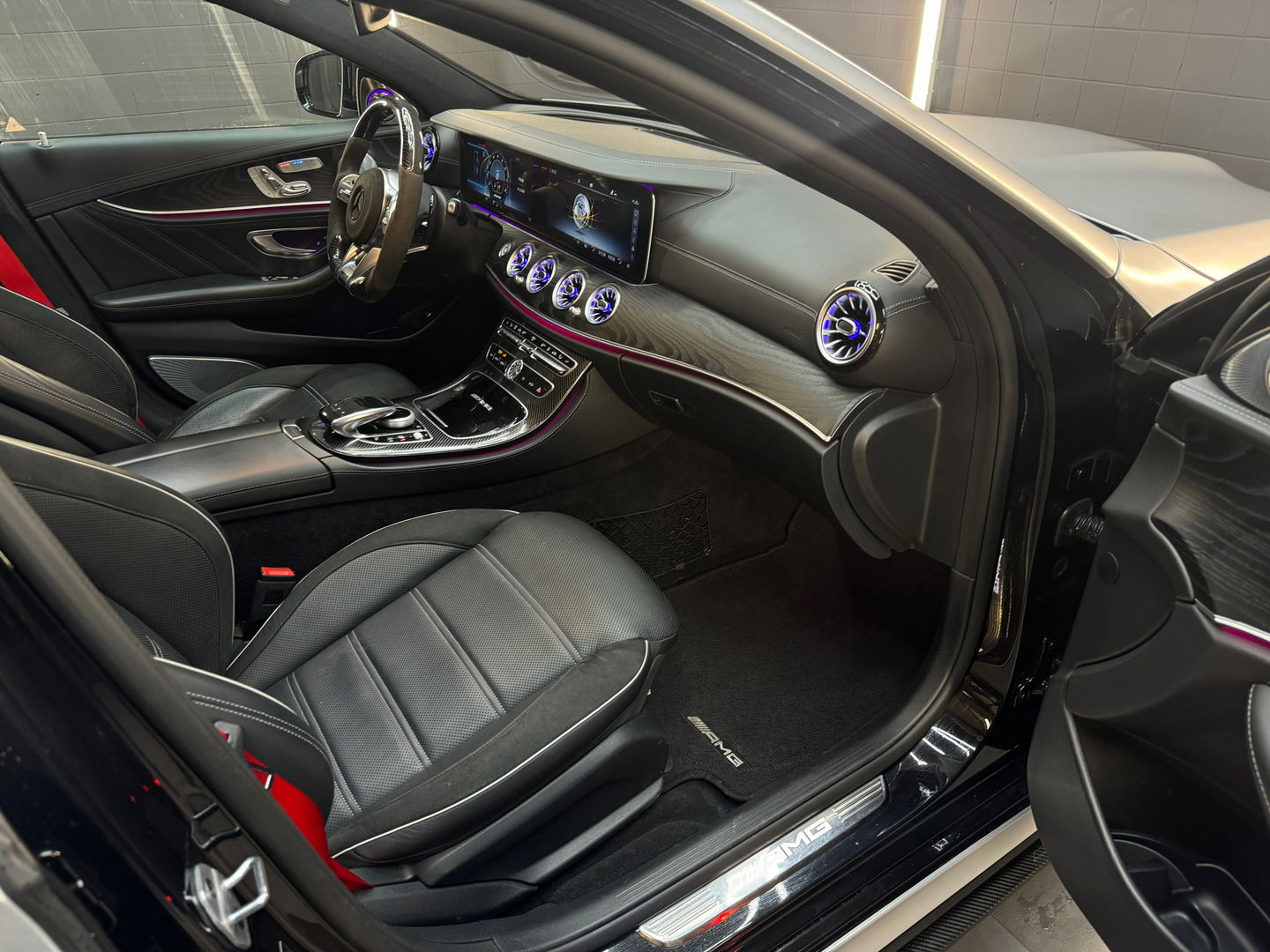 Mercedes-Benz E-Klasse AMG 63 S 4M Premium+ Pano|Ceramic|HuD