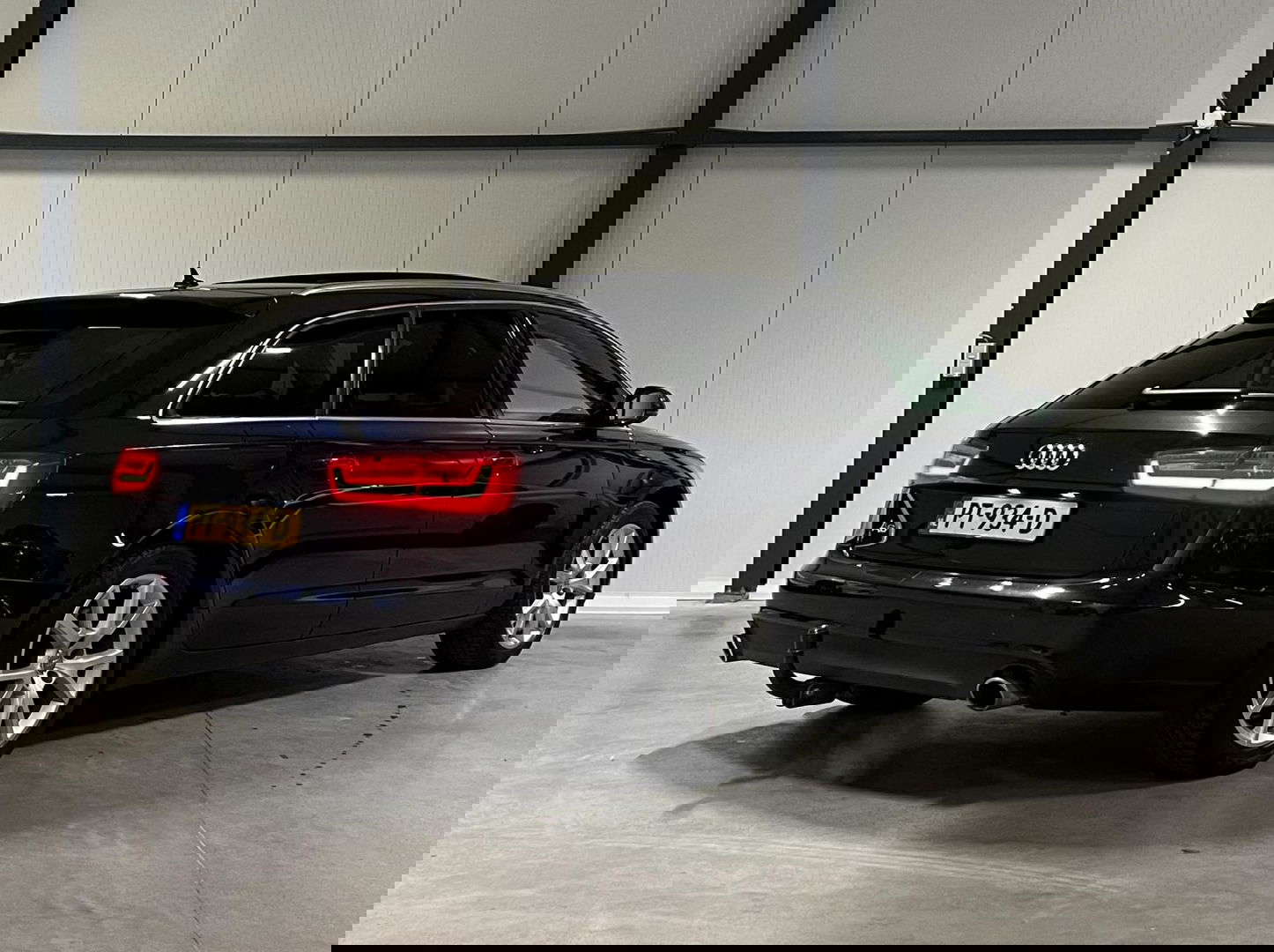 Audi A6 Avant 2.0 TFSI Pro Line S Pano Trekhaak Memory LED