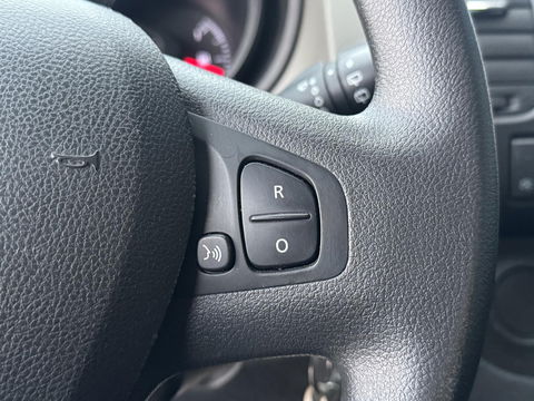 Renault Trafic 1.6 dCi T29 L2H1 Comfort Energy AIRCO / CRUISE CONTROLE / NAVI / TREKHAAK / EURO 6