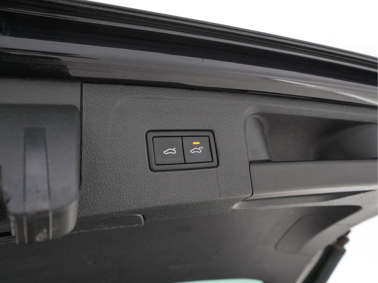 Volkswagen Passat Variant 2.0 BiTDI 4Motion Highline (INCL-BTW) Aut. *PANO | ADAPTIVE-CRUISE | DIGI-COCKPIT | NAVI-FULLMAP | LEATHER-ALCANTARA | FULL-LED | ERGONOMIC-COMFORTSEATS | KEYLESS | ECC | PARKPILOT | TOWBAR | 17''ALU*