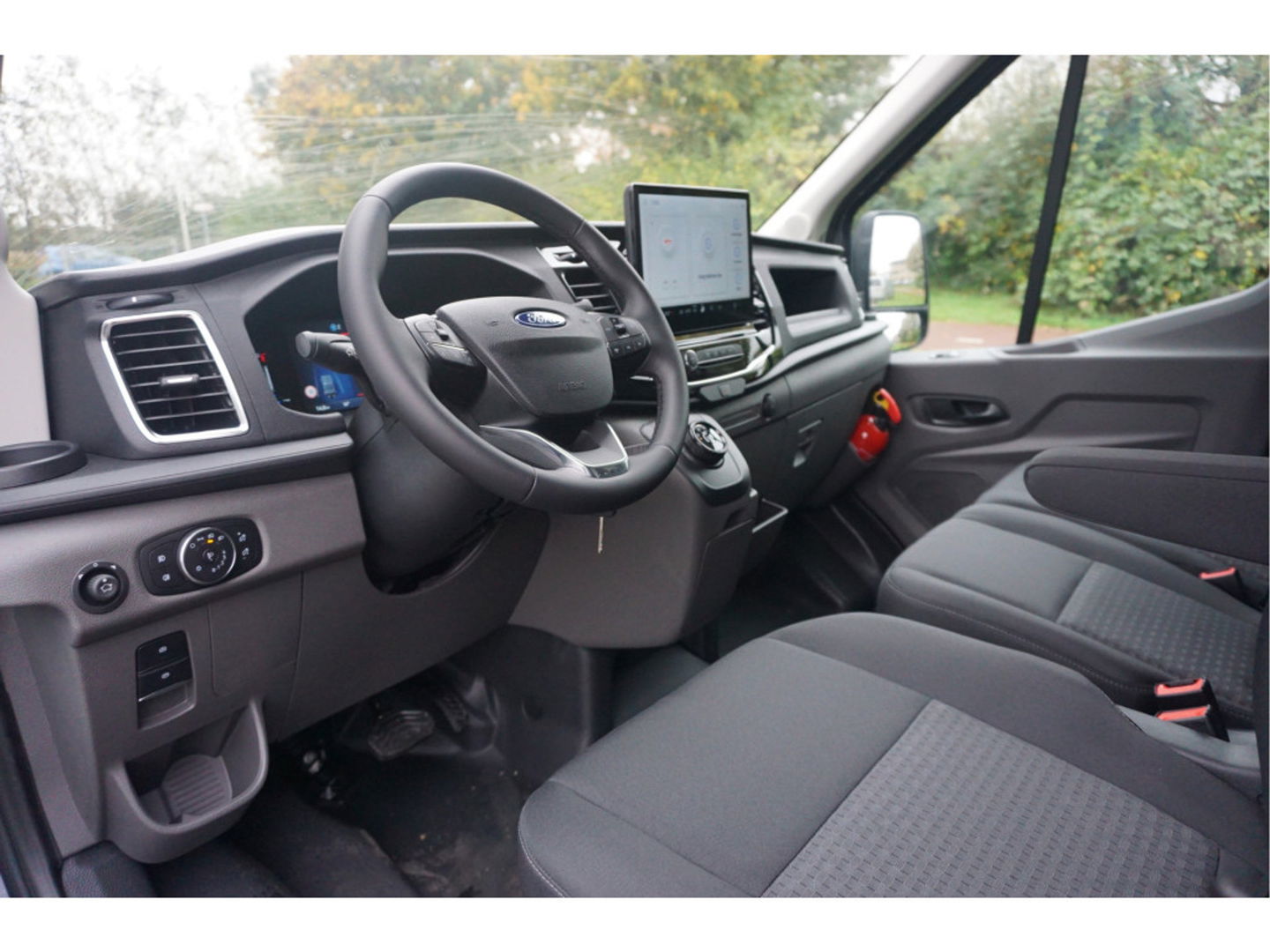 Ford Transit 350M L2H2 Limited AUT-8 165PK BPM VRIJ Navi, Camera, Xenon, Lm Velg, Trekhaak!! NR. A113