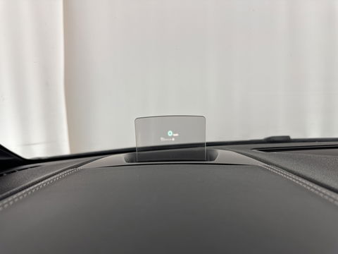 Citroën DS5 2.0 Hybrid4 Business Executive AWD Aut. *PANO | XENON | LEATHER | MEMORY-PACK | NAVI-FULLMAP | KEYLESS | CAMERA | HEAD-UP | MASSAGE | CRUISE | SPORT-SEATS | TOWBAR | 17"ALU*