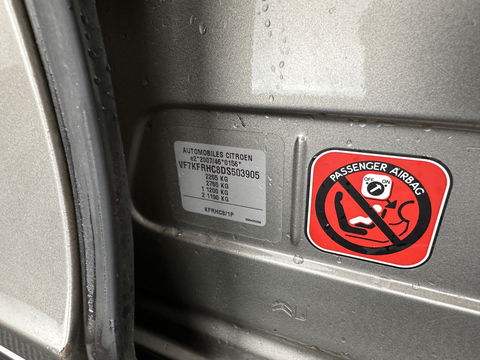 Citroën DS5 2.0 Hybrid4 Business Executive AWD Aut. *PANO | XENON | LEATHER | MEMORY-PACK | NAVI-FULLMAP | KEYLESS | CAMERA | HEAD-UP | MASSAGE | CRUISE | SPORT-SEATS | TOWBAR | 17"ALU*