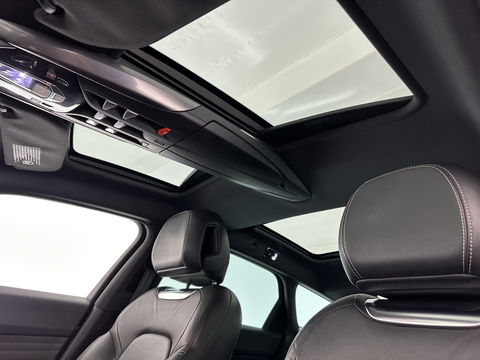 Citroën DS5 2.0 Hybrid4 Business Executive AWD Aut. *PANO | XENON | LEATHER | MEMORY-PACK | NAVI-FULLMAP | KEYLESS | CAMERA | HEAD-UP | MASSAGE | CRUISE | SPORT-SEATS | TOWBAR | 17"ALU*