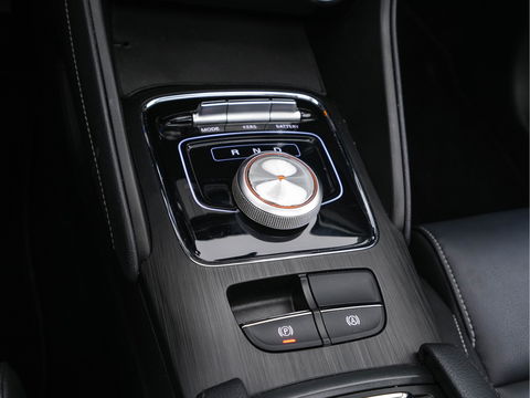 MG ZS EV Luxury 45 kWh { SOH-90%} (INCL-BTW) *PANO | LEATHER | CCS-FASTLOADER | KEYLESS | NAVI-FULLMAP | ADAPTIVE-CRUISE | CAMERA | CARPLAY | DAB | LANE-ASSIST | SPORT-SEATS | 17"ALU*