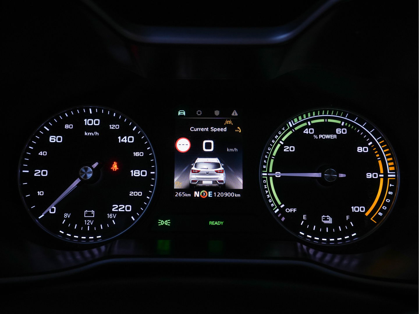 MG ZS EV Luxury 45 kWh { SOH-90%} (INCL-BTW) *PANO | LEATHER | CCS-FASTLOADER | KEYLESS | NAVI-FULLMAP | ADAPTIVE-CRUISE | CAMERA | CARPLAY | DAB | LANE-ASSIST | SPORT-SEATS | 17"ALU*