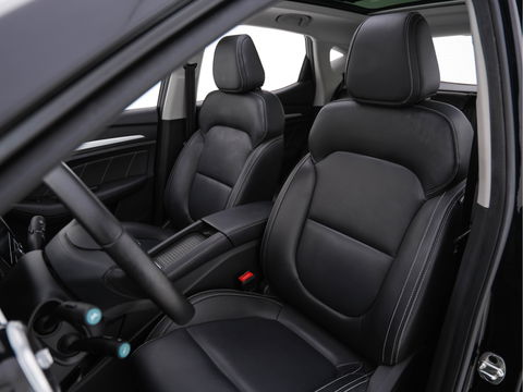 MG ZS EV Luxury 45 kWh { SOH-90%} (INCL-BTW) *PANO | LEATHER | CCS-FASTLOADER | KEYLESS | NAVI-FULLMAP | ADAPTIVE-CRUISE | CAMERA | CARPLAY | DAB | LANE-ASSIST | SPORT-SEATS | 17"ALU*