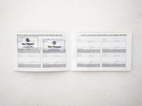 MG ZS EV Luxury 45 kWh { SOH-90%} (INCL-BTW) *PANO | LEATHER | CCS-FASTLOADER | KEYLESS | NAVI-FULLMAP | ADAPTIVE-CRUISE | CAMERA | CARPLAY | DAB | LANE-ASSIST | SPORT-SEATS | 17"ALU*