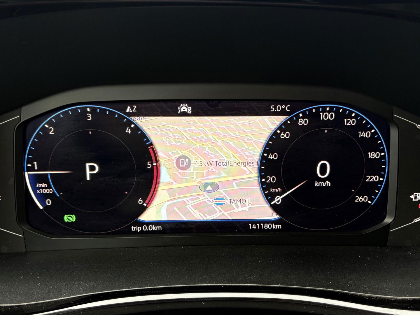 Volkswagen Transporter 2.0 TDI L2H1 30 DC Bulli 199PK | LEDER | LED | ADAPTIVE CRUISE