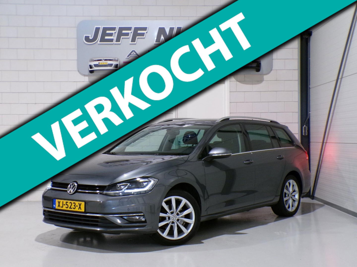 Volkswagen Golf Variant 1.5 TSI DSG Highline "Automaat" Trekhaak Full-LED Apple-Carplay Stoelverwarming Massagestoel Navigatie