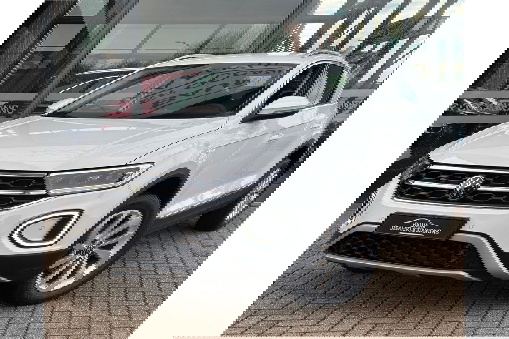 Volkswagen T-Roc 1.0 TSI LIFE EDITION AIRCO LMV PDC CARPLAY STOELVW ALCANTARA