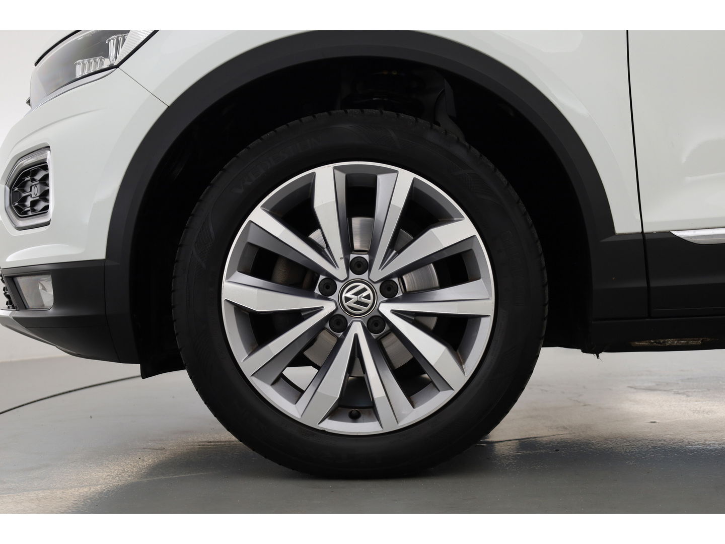 Volkswagen T-Roc 1.0 TSI Sport | Trekhaak | CarPlay | Adapt. Cruise | LED | Camera | Stoelverw. | PDC V+A | Navi