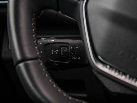 Peugeot 3008 1.2 PureTech Allure Pack Business