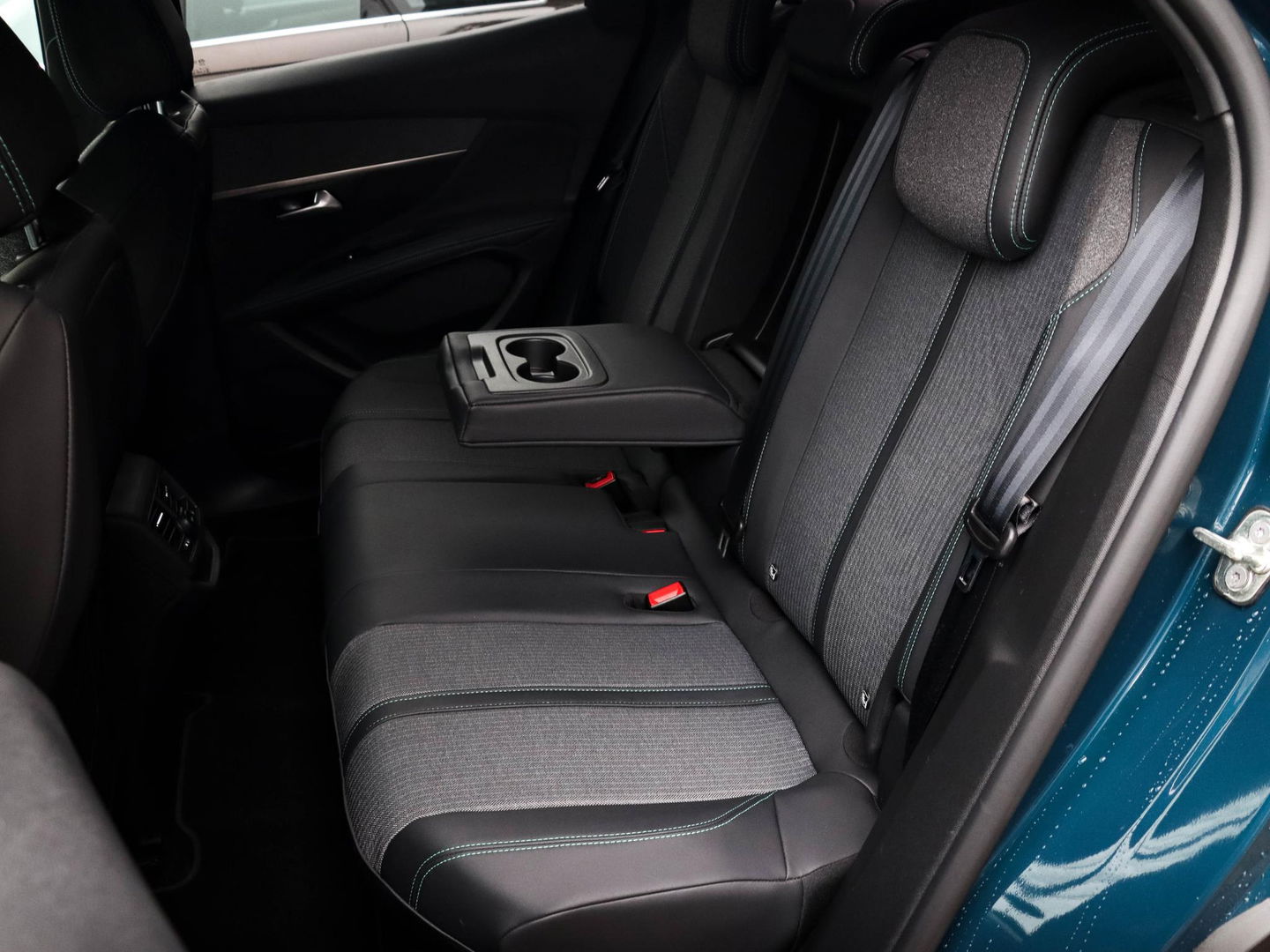 Peugeot 3008 1.2 PureTech Allure Pack Business