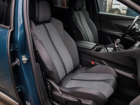 Peugeot 3008 1.2 PureTech Allure Pack Business