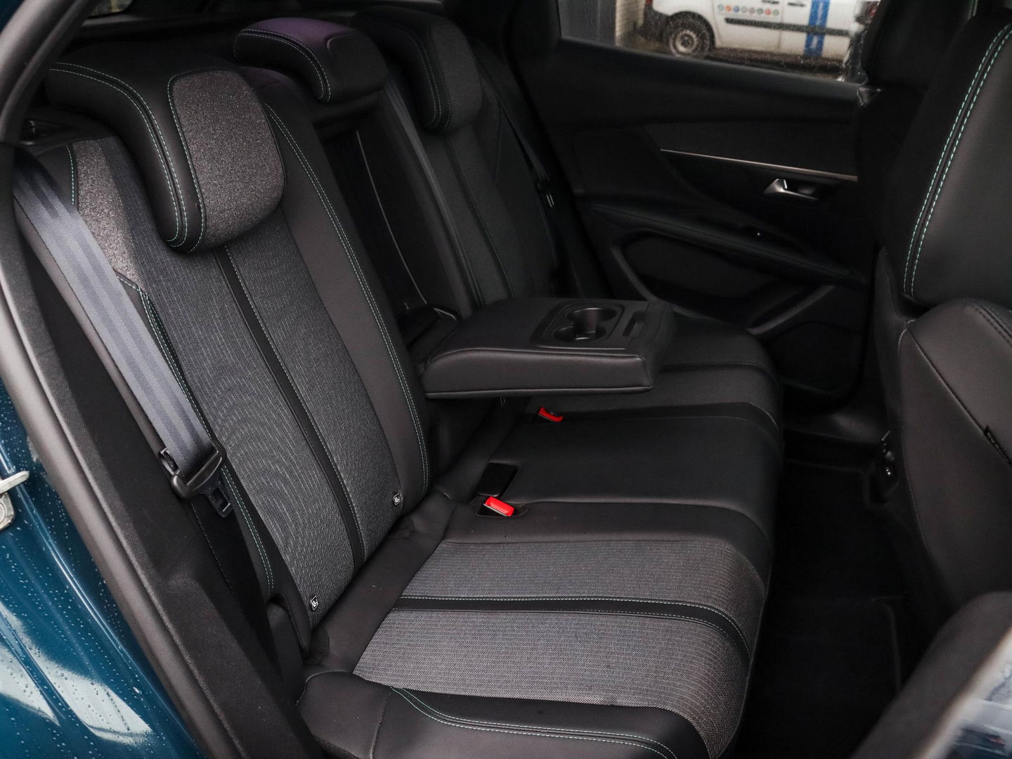 Peugeot 3008 1.2 PureTech Allure Pack Business