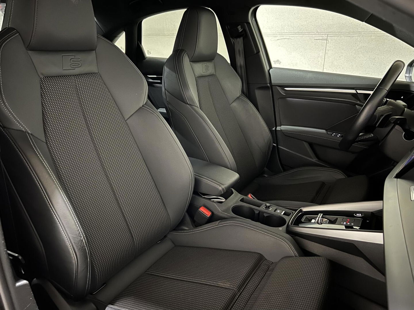 Audi A3 Limousine 35 TFSI S-Line Black Optic Virtual CarPlay