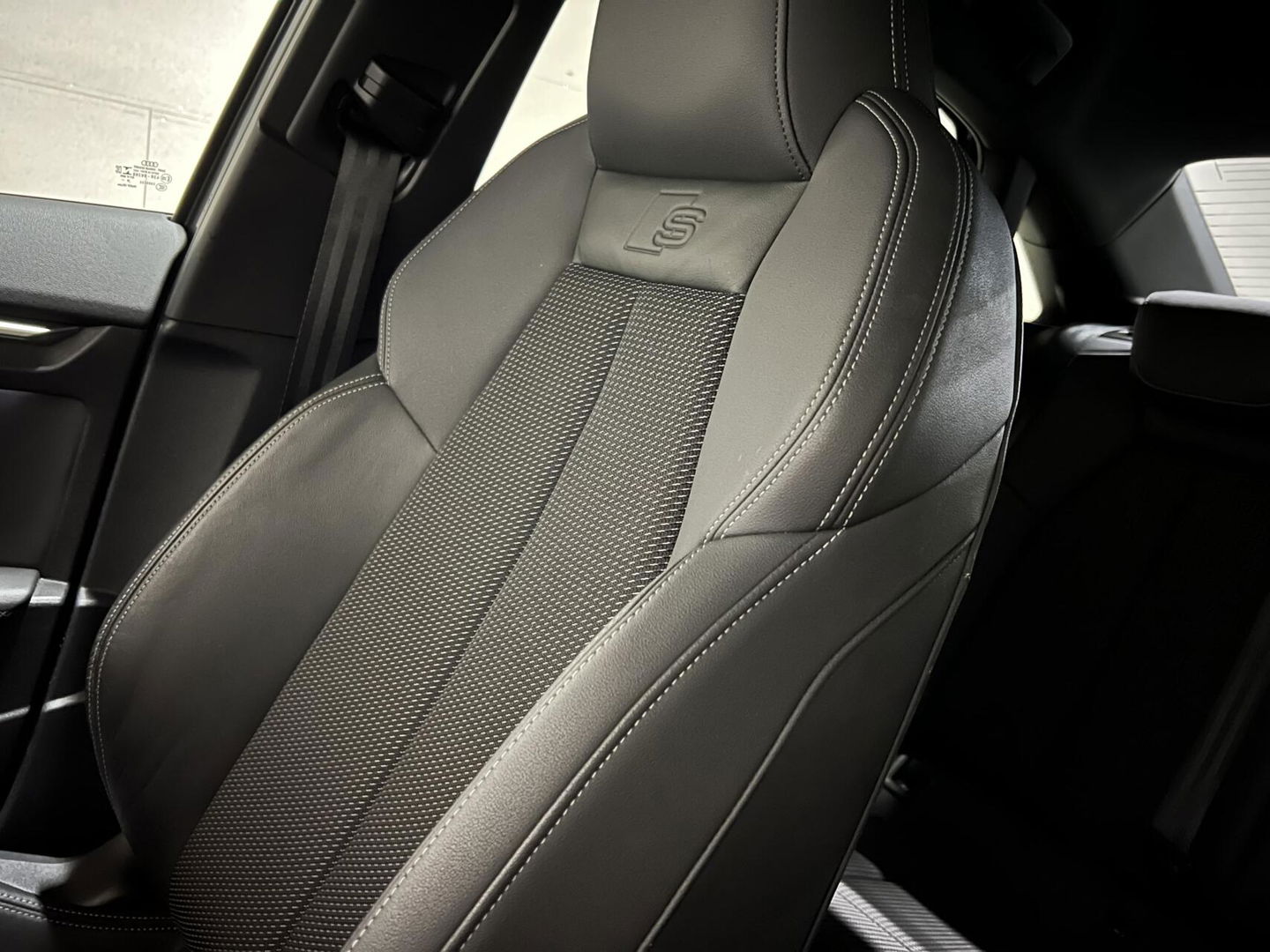 Audi A3 Limousine 35 TFSI S-Line Black Optic Virtual CarPlay