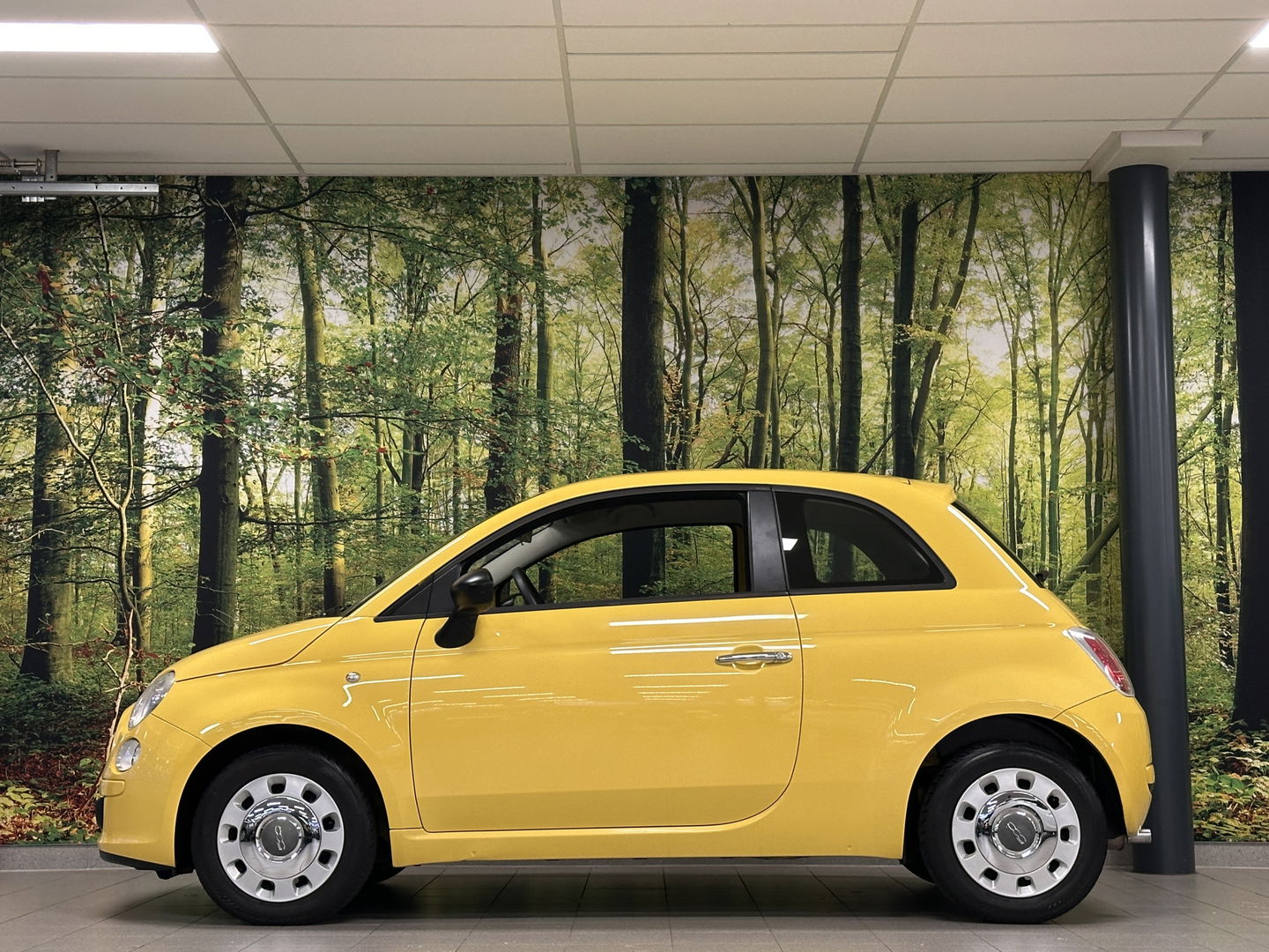 Fiat 500 1.2 Naked | Leuke Beginnersauto | Elektrische Ramen | Elektrische Spiegels | Centrale Deurvergrendeling | Radio / Cd | Getinte Ramen |