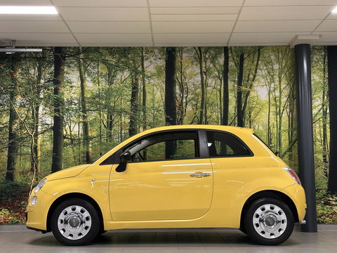 Fiat 500 1.2 Naked | Leuke Beginnersauto | Elektrische Ramen | Elektrische Spiegels | Centrale Deurvergrendeling | Radio / Cd | Getinte Ramen |