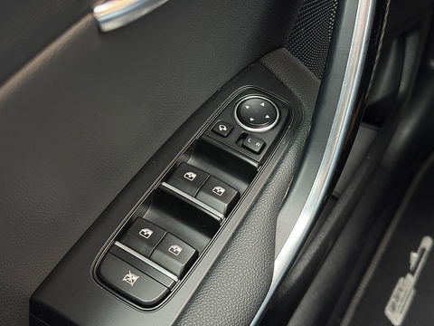 Kia Ceed Sportswagon 1.0 T-GDi GT-Line | Panoramadak | Stuurwielverwarming | Stoelverwarming | Camera | DAB | Apple Carplay | Android Auto | Lane Assist | Keyless Go | Keyless Entry |