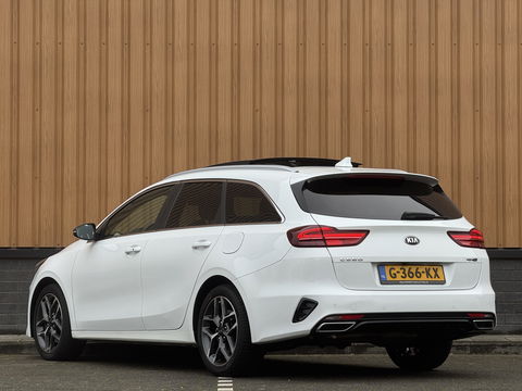 Kia Ceed Sportswagon 1.0 T-GDi GT-Line | Panoramadak | Stuurwielverwarming | Stoelverwarming | Camera | DAB | Apple Carplay | Android Auto | Lane Assist | Keyless Go | Keyless Entry |