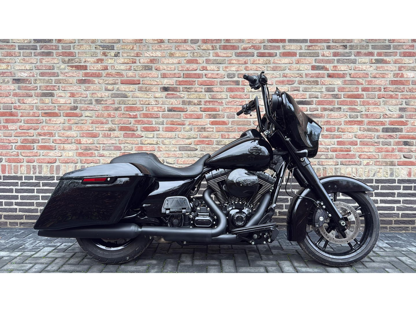 Harley Davidson 103 FLHX Streetglide Street Glide Black Out CVO