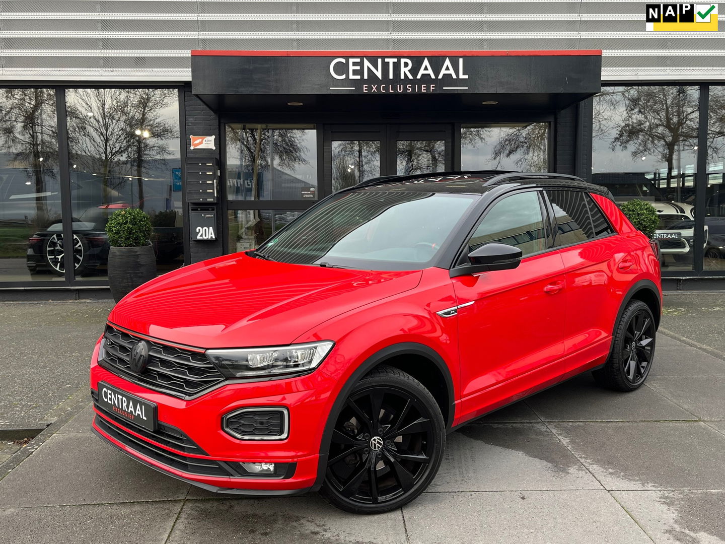 Volkswagen T-Roc 1.5 TSI R-Line|Pano|ACC|Pdc|Keyless|Carplay|Virtual Cockpit|NL-Auto|150PK
